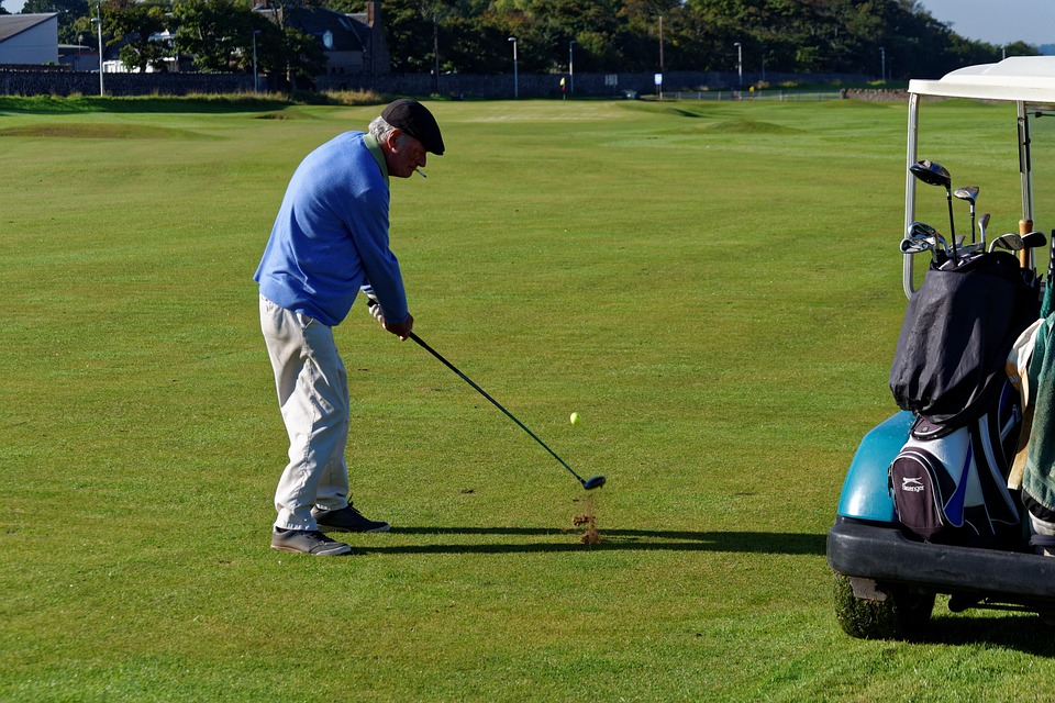 High Tech Golf Carts: Customization Wave of the Future